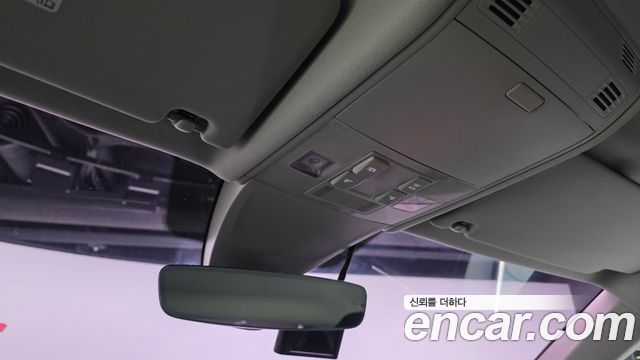 Volkswagen Tiguan 2.0 TDI 프리미엄 2018 thumbnail 19