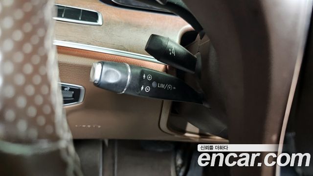 Mercedes-Benz E-Class E220d 익스클루시브 2017 thumbnail 19