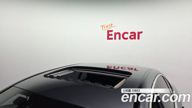 Mercedes-Benz E-Class E220d 4MATIC 익스클루시브 2017 thumbnail 20