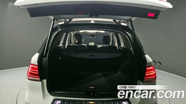 Mercedes-Benz GLE-Class GLE250 d 4MATIC 2016 thumbnail 20