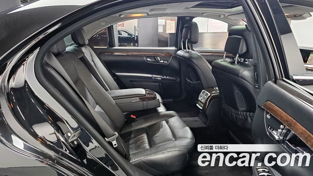Mercedes-Benz S-Class S350L 2010 thumbnail 12