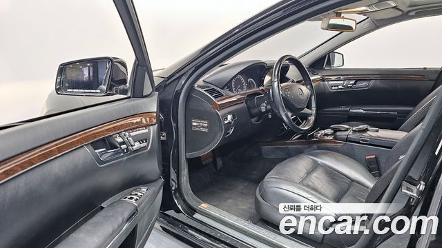 Mercedes-Benz S-Class S350L 2010 thumbnail 11