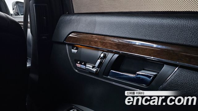 Mercedes-Benz S-Class S350L 2010 thumbnail 17