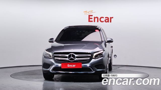 Mercedes-Benz GLC-Class GLC220 d 4MATIC 2018 thumbnail 3