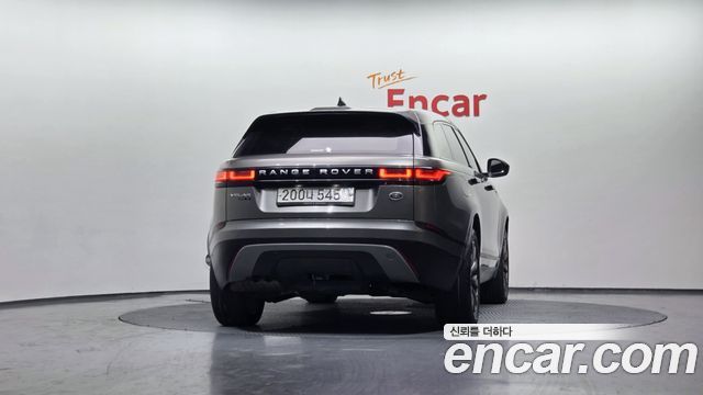 Land Rover Range Rover Velar 2.0 D240 SE 2018 thumbnail 4