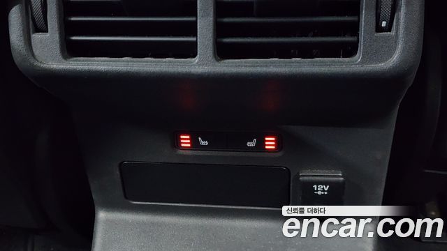 Land Rover Range Rover Velar 3.0 D300 R-다이나믹 SE 2018 thumbnail 19