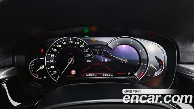 BMW 5-Series 520d M 스포츠 스페셜 에디션 2018 thumbnail 8