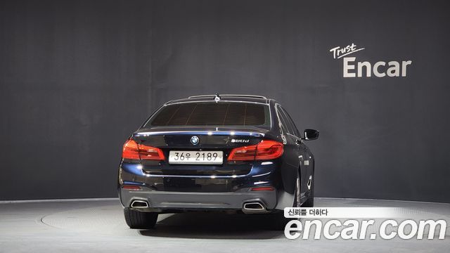 BMW 5-Series 520d M 스포츠 스페셜 에디션 2018 thumbnail 4