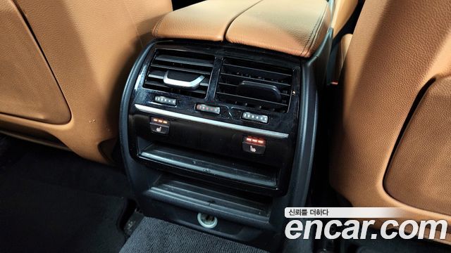 BMW 5-Series 520d M 스포츠 스페셜 에디션 2018 thumbnail 19