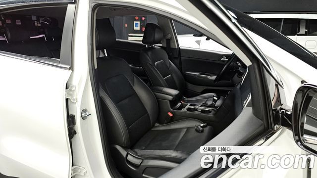 Kia Sportage 디젤 2.0 2WD 프레스티지 2018 thumbnail 10