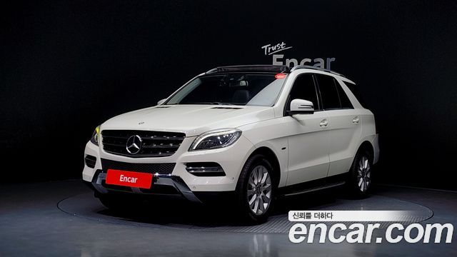 Mercedes-Benz M-class ML250 블루텍 4MATIC 2012 - Image 1