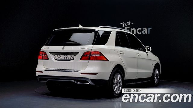 Mercedes-Benz M-class ML250 블루텍 4MATIC 2012 thumbnail 2