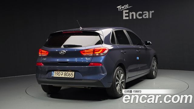 Hyundai i30 디젤 1.6 2017 thumbnail 2