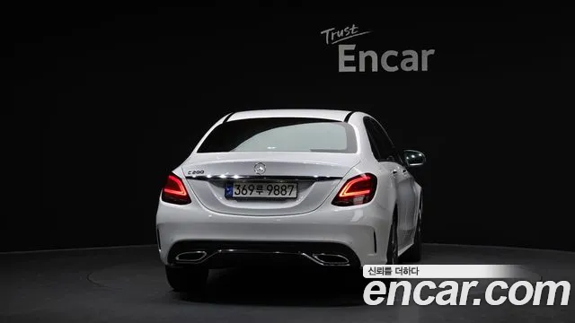 Mercedes-Benz C-Class C200 AMG Line 2021 thumbnail 2