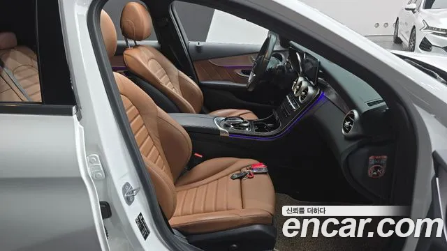 Mercedes-Benz C-Class C200 AMG Line 2021 thumbnail 13
