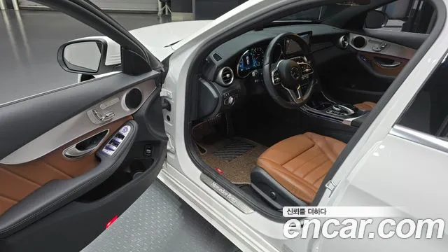 Mercedes-Benz C-Class C200 AMG Line 2021 thumbnail 17