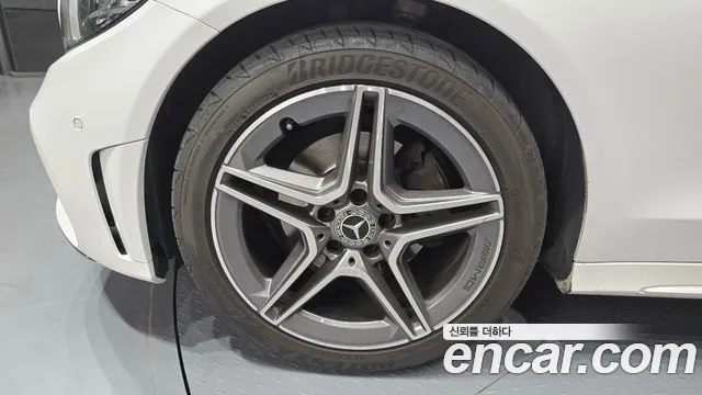 Mercedes-Benz C-Class C200 AMG Line 2021 thumbnail 16