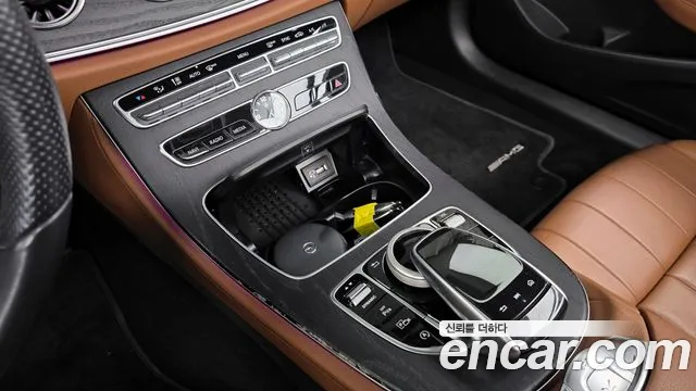 Mercedes-Benz E-Class E220d 2020 Кабрио  thumbnail 4