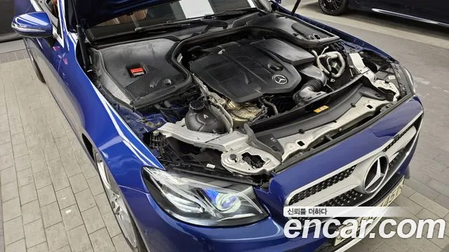 Mercedes-Benz E-Class E220d 2020 Кабрио  thumbnail 6