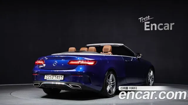Mercedes-Benz E-Class E220d 2020 Кабрио  thumbnail 12
