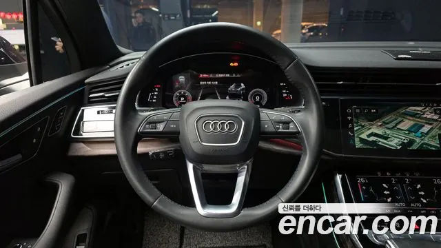Audi Q7 45 TDI  2020 thumbnail 11