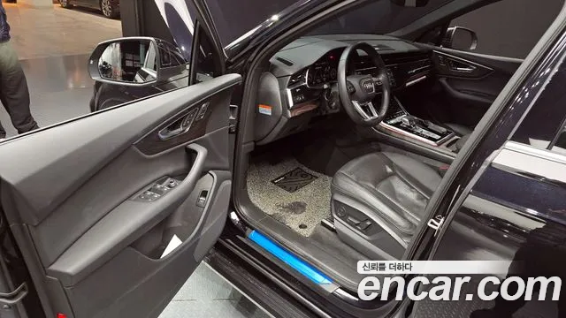 Audi Q7 45 TDI  2020 thumbnail 10