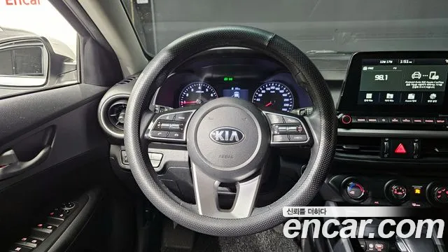 Kia K3 Luxury 2019 thumbnail 8