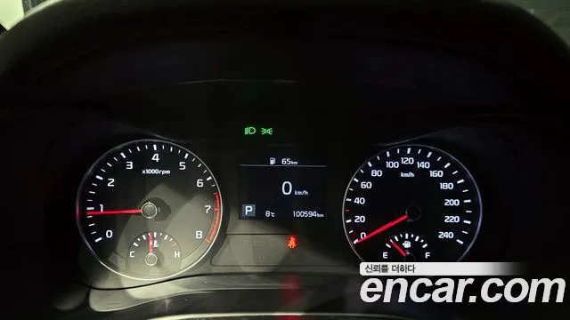 Kia K3 Luxury 2019 thumbnail 10