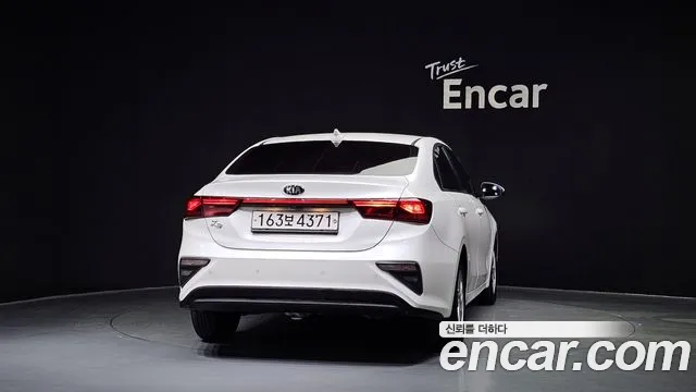 Kia K3 Luxury 2019 thumbnail 11