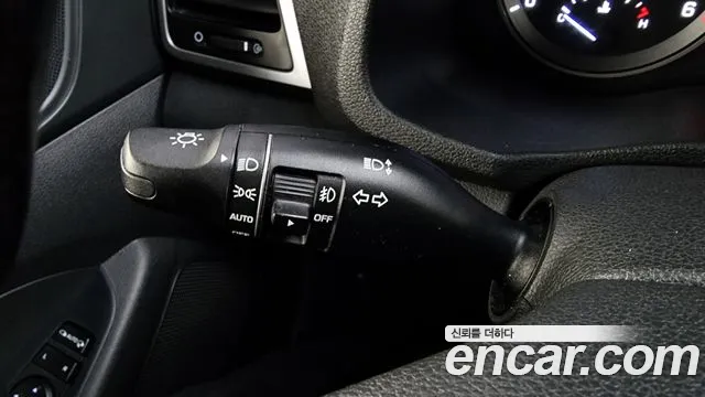 Hyundai Tucson 디젤 2.0 2WD 2016 thumbnail 10