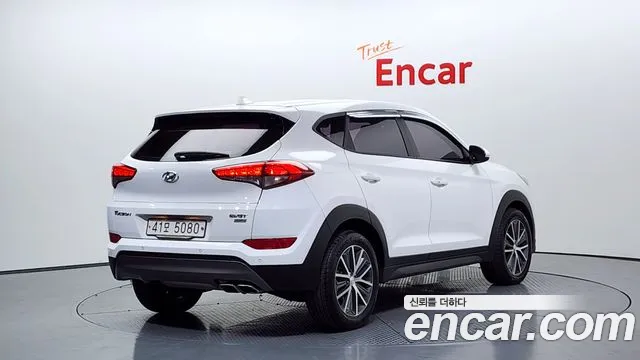 Hyundai Tucson 2.0 4WD 2016 thumbnail 3
