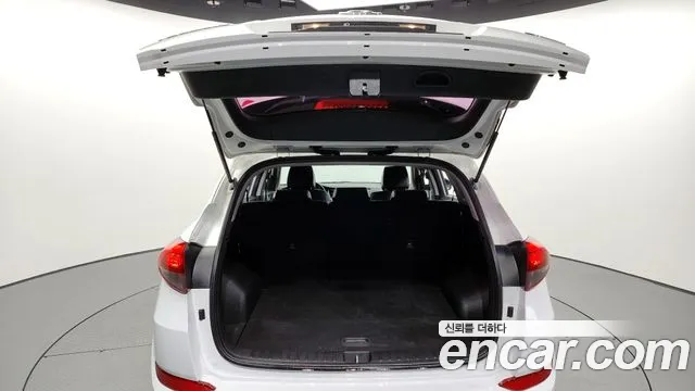 Hyundai Tucson 2.0 4WD 2016 thumbnail 5