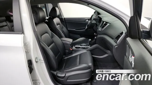 Hyundai Tucson 2.0 4WD 2016 thumbnail 17