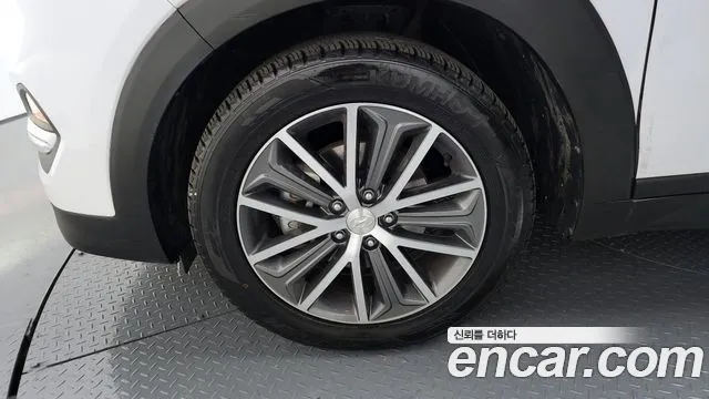 Hyundai Tucson 2.0 4WD 2016 thumbnail 6