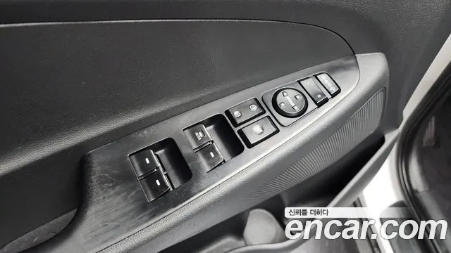 Hyundai Tucson 2.0 4WD 2016 thumbnail 10