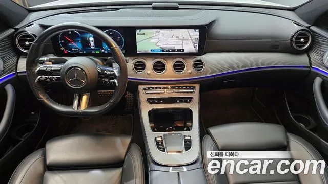 Mercedes-Benz E-Class E350 4MATIC AMG Line 2021 thumbnail 13