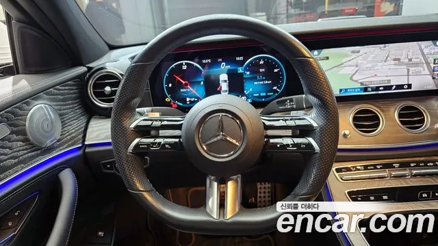 Mercedes-Benz E-Class E350 4MATIC AMG Line 2021 thumbnail 20