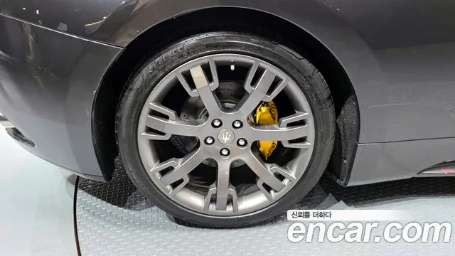 Maserati GranTurismo S 4.7 2009 thumbnail 10