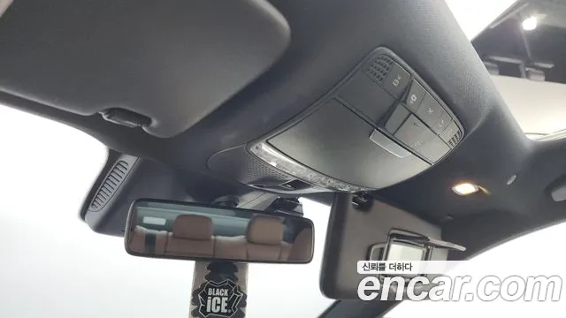 Mercedes-Benz E-Class E250  2020 thumbnail 19
