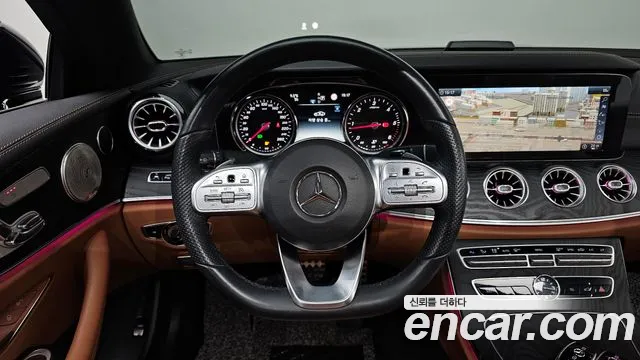 Mercedes-Benz E-Class E220d  2019 thumbnail 7