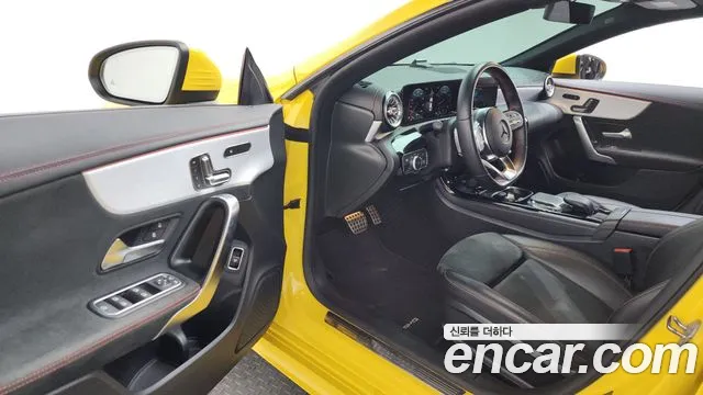 Mercedes-Benz CLA-Class CLA250 4MATIC 2021 thumbnail 7