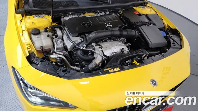 Mercedes-Benz CLA-Class CLA250 4MATIC 2021 thumbnail 5