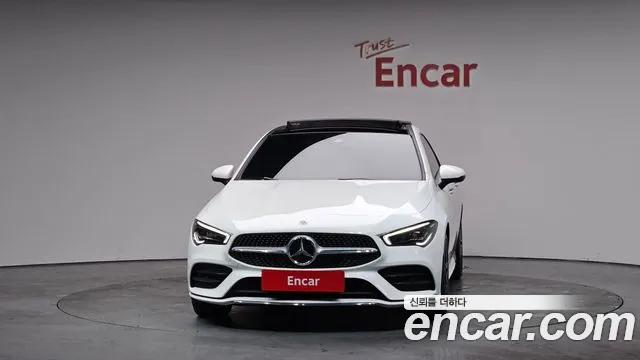 Mercedes-Benz CLA-Class CLA250 4MATIC 2020 thumbnail 2