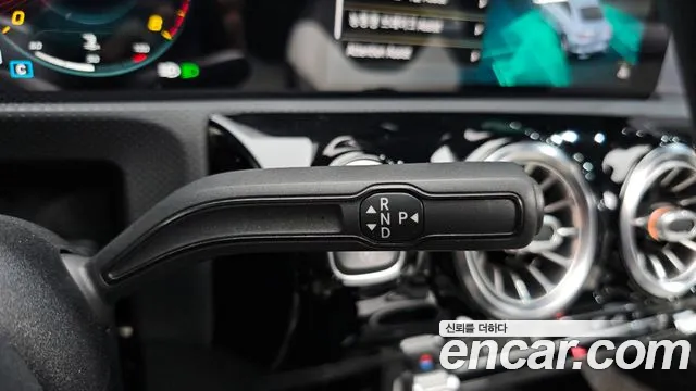 Mercedes-Benz CLA-Class CLA250 4MATIC 2020 thumbnail 18