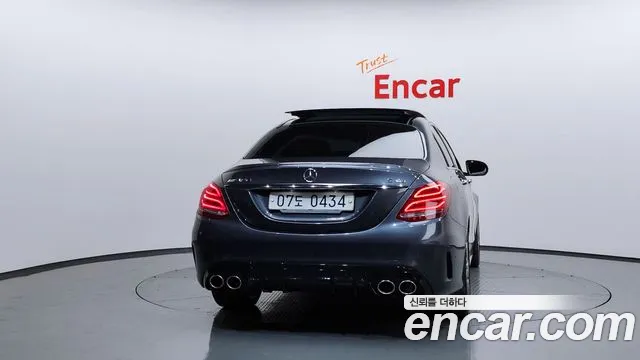 Mercedes-Benz C-Class C450 AMG 4MATIC 2016 thumbnail 3