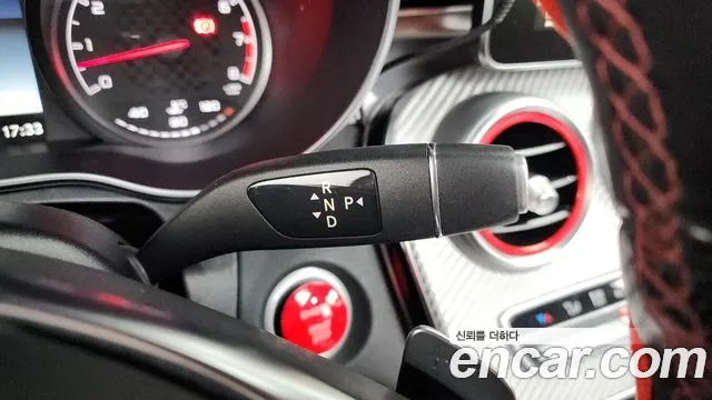 Mercedes-Benz C-Class C450 AMG 4MATIC 2016 thumbnail 9
