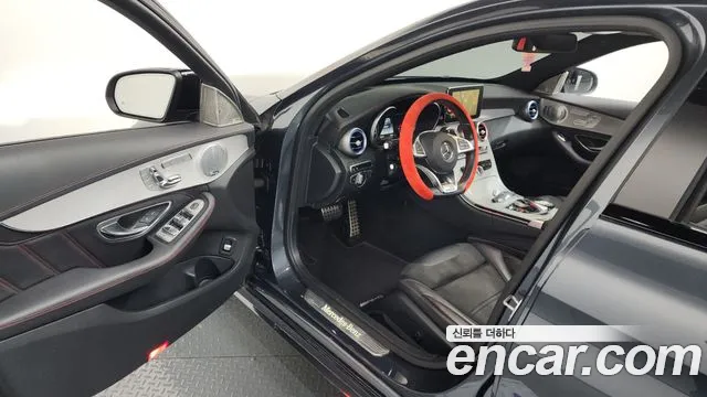 Mercedes-Benz C-Class C450 AMG 4MATIC 2016 thumbnail 10