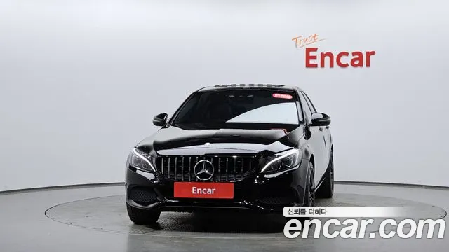 Mercedes-Benz C-Class C200 2016 thumbnail 2