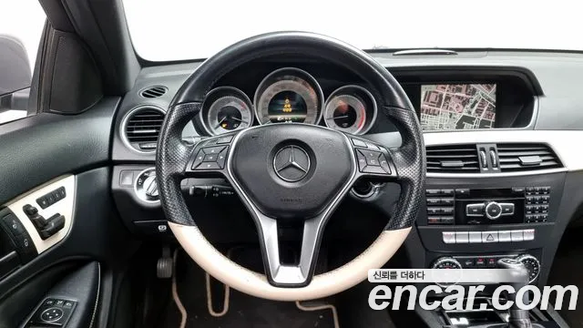 Mercedes-Benz C-Class C220 CDI 2013 thumbnail 9