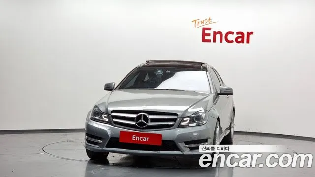 Mercedes-Benz C-Class C220 CDI 2013 thumbnail 3